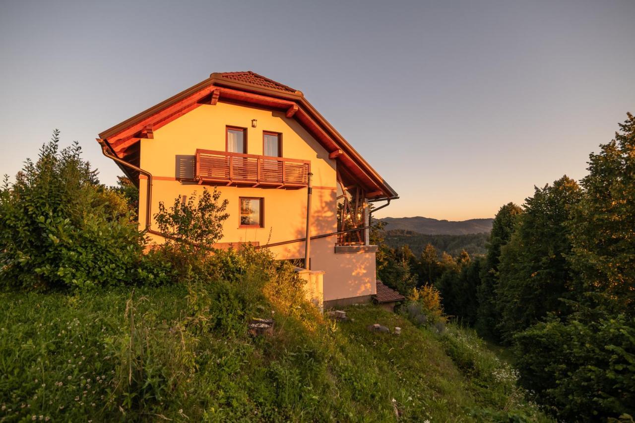 Holiday Home Razglednik Logatec Exterior foto