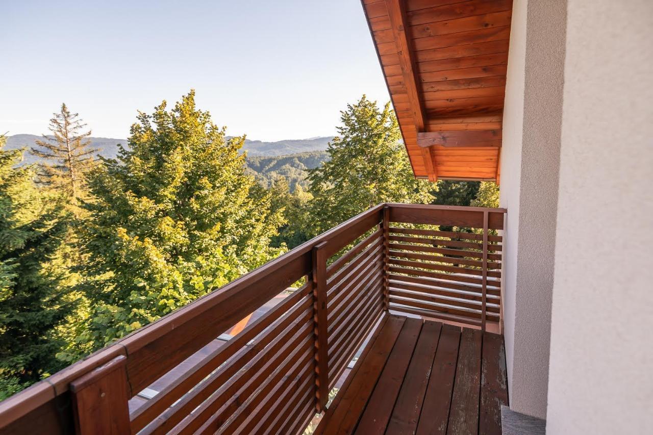 Holiday Home Razglednik Logatec Exterior foto