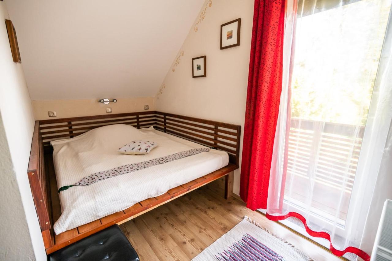 Holiday Home Razglednik Logatec Exterior foto